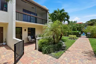 721 SE 1st Way, Deerfield Beach, FL 33441 - Photo 4