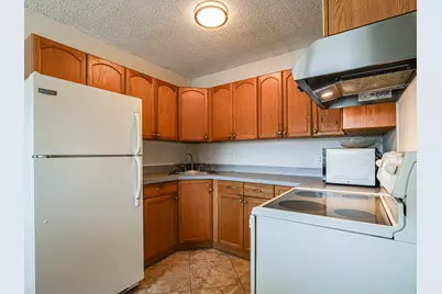 923 22nd Place #219, Vero Beach, FL 32960 - Photo 14