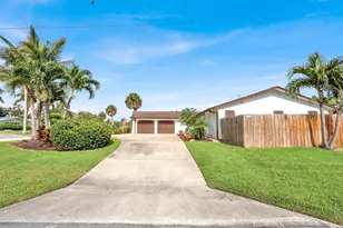 3739 Lighthouse Dr, Palm Beach Gardens, FL 33410 - Photo 2
