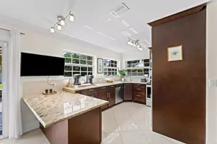 1638 NE 3rd Ave, Delray Beach, FL 33444 - Photo 12