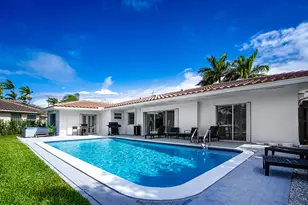 1250 SE 10th St, Deerfield Beach, FL 33441 - Photo 4