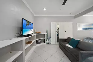 3710 Collins Ave, Miami Beach, FL 33140 - Photo 6