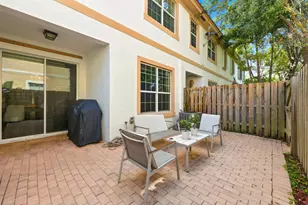4310 Chalmers Ln, West Palm Beach, FL 33417 - Photo 18