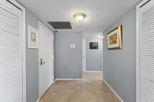 4200 N Ocean Dr, Singer Island, FL 33404 - Photo 22