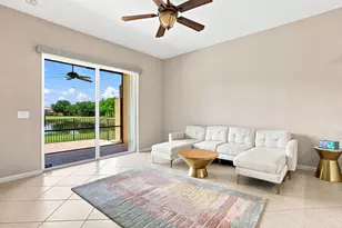 10425 Pearwood Pl, Boynton Beach, FL 33437 - Photo 14