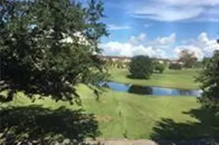 1300 SW 125th Ave, Pembroke Pines, FL 33027 - Photo 2