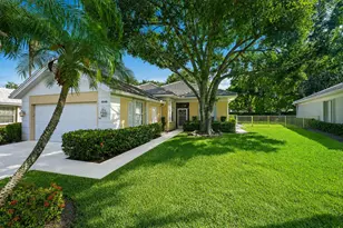 8548 Beaconhill Rd, Palm Beach Gardens, FL 33410 - Photo 1
