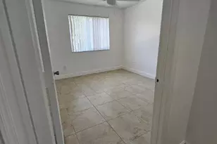 460 S Park Rd, Hollywood, FL 33021 - Photo 10