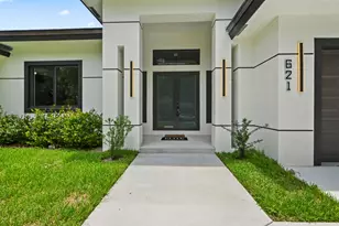 621 NW 42nd Ave, Coconut Creek, FL 33066 - Photo 4