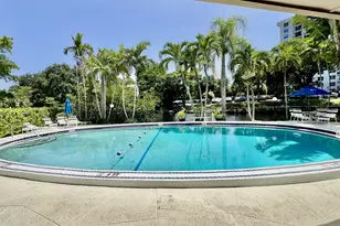 136 NE 19th Ct, Wilton Manors, FL 33305 - Photo 14