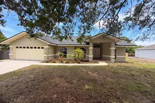 711 SE Celtic Ave, Port Saint Lucie, FL 34983 - Photo 1