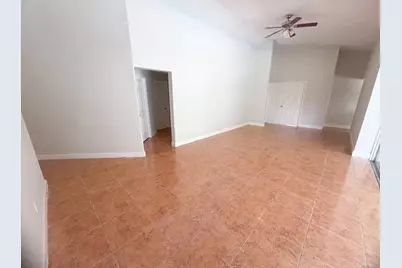 711 SE Celtic Avenue, Port Saint Lucie, FL 34983 - Photo 6