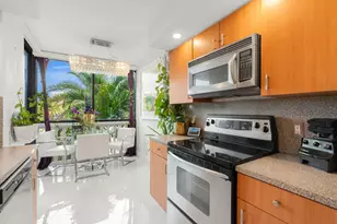 1000 E Island Blvd, Aventura, FL 33160 - Photo 4