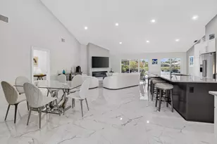 7082 NW 3rd Ave, Boca Raton, FL 33487 - Photo 8