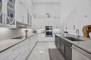 7082 NW 3rd Ave, Boca Raton, FL 33487 - Photo 16