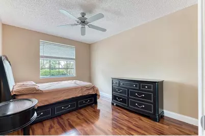 9217 Boca Gardens Circle S #D, Boca Raton, FL 33496 - Photo 16