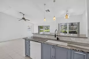 10048 Country Brook Rd, Boca Raton, FL 33428 - Photo 24