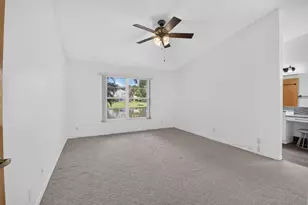 10048 Country Brook Rd, Boca Raton, FL 33428 - Photo 12