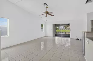 10048 Country Brook Rd, Boca Raton, FL 33428 - Photo 14