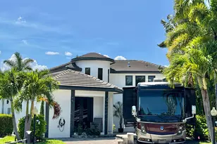 486 S Cortez Drive Circle South, Margate, FL 33068 - Photo 2