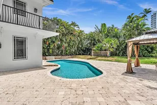 518 N Riverside Dr, Pompano Beach, FL 33062 - Photo 14