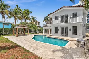 518 N Riverside Dr, Pompano Beach, FL 33062 - Photo 6