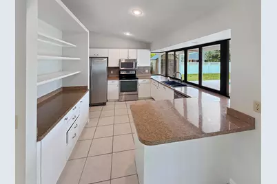 2305 SW Fern Circle, Port Saint Lucie, FL 34953 - Photo 2
