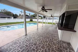 2305 SW Fern Cir, Port Saint Lucie, FL 34953 - Photo 36
