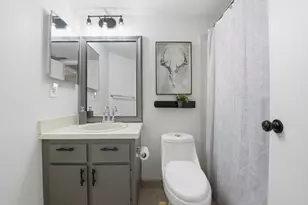 5501 Lakeside Dr, Margate, FL 33063 - Photo 20
