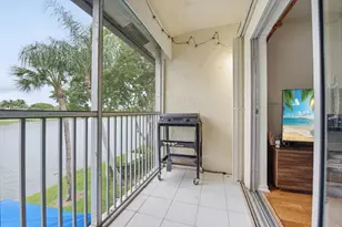 5501 Lakeside Dr, Margate, FL 33063 - Photo 14