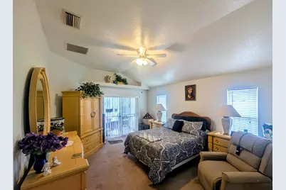 2097 SW Larchmont Lane, Port Saint Lucie, FL 34984 - Photo 20
