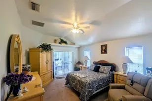 2097 SW Larchmont Ln, Port Saint Lucie, FL 34984 - Photo 20