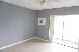 226 Sheffield J, West Palm Beach, FL 33417 - Photo 6