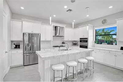 11720 Waterway Circle, Parkland, FL 33076 - Photo 14