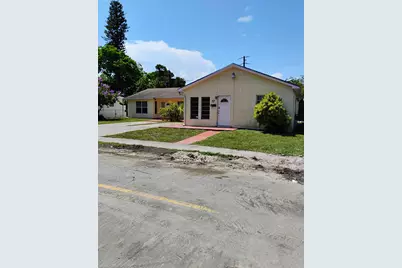 57 SE 12th Street, Dania Beach, FL 33004 - Photo 1
