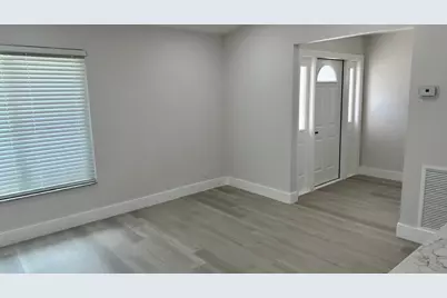 3261 SW 4th Street, Deerfield Beach, FL 33442 - Photo 6