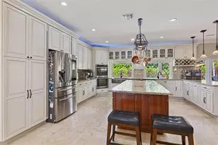 16686 Golfview Dr, Weston, FL 33326 - Photo 6