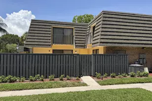 915 9th Way, West Palm Beach, FL 33407 - Photo 1
