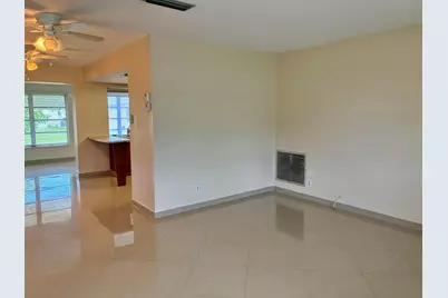 7470 NW 7th Place, Margate, FL 33063 - Photo 4
