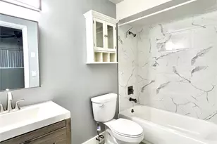 2510 SW 81st Ave, Davie, FL 33324 - Photo 10