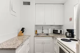 3225 NE 16th St, Pompano Beach, FL 33062 - Photo 4