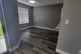 969 Coral Club Dr, Coral Springs, FL 33071 - Photo 8