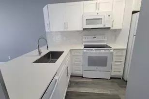 969 Coral Club Dr, Coral Springs, FL 33071 - Photo 10