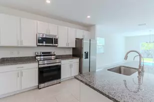349 NW Aurora St, Port Saint Lucie, FL 34983 - Photo 8