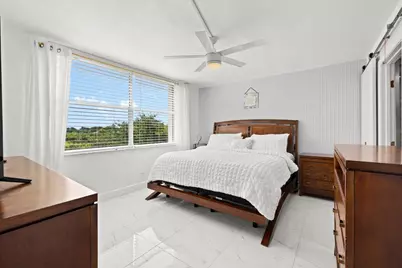 4550 NW 18th Avenue #406, Deerfield Beach, FL 33064 - Photo 14