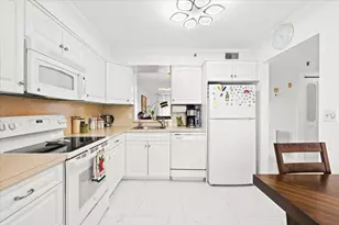4550 NW 18th Ave, Deerfield Beach, FL 33064 - Photo 6
