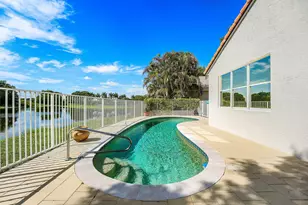 18724 Sea Turtle Ln, Boca Raton, FL 33498 - Photo 6