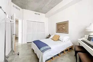 234 NE 3rd St, Miami, FL 33132 - Photo 4