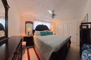2115 Catherine Dr Dr, Delray Beach, FL 33445 - Photo 14