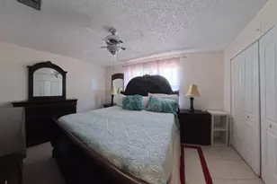 2115 Catherine Dr Dr, Delray Beach, FL 33445 - Photo 12